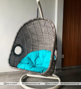 Xích đu nhựa giả mây MT924 thích hợp cho những người yêu phong cách cổ điển