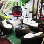 Ghế xích đu mây vật dụng trang trí "cực chất" cho không gian hiện đại