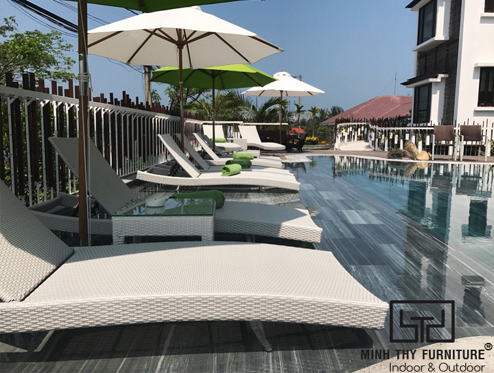 Ghế hồ bơi Minh Thy Furniture cung cấp tại The Villa Hội An Boutique Hotel
