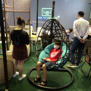 Xích đu Minh Thy chịu được trọng lượng gần 150kg