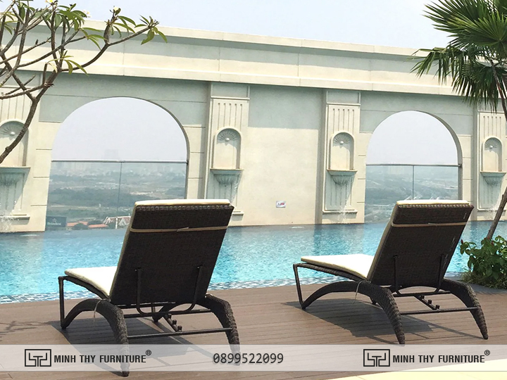 Sunny Saigon Apartments & Hotel Chọn Minh Thy Furniture cung cấp Ghế Hồ Bơi Giả Mây