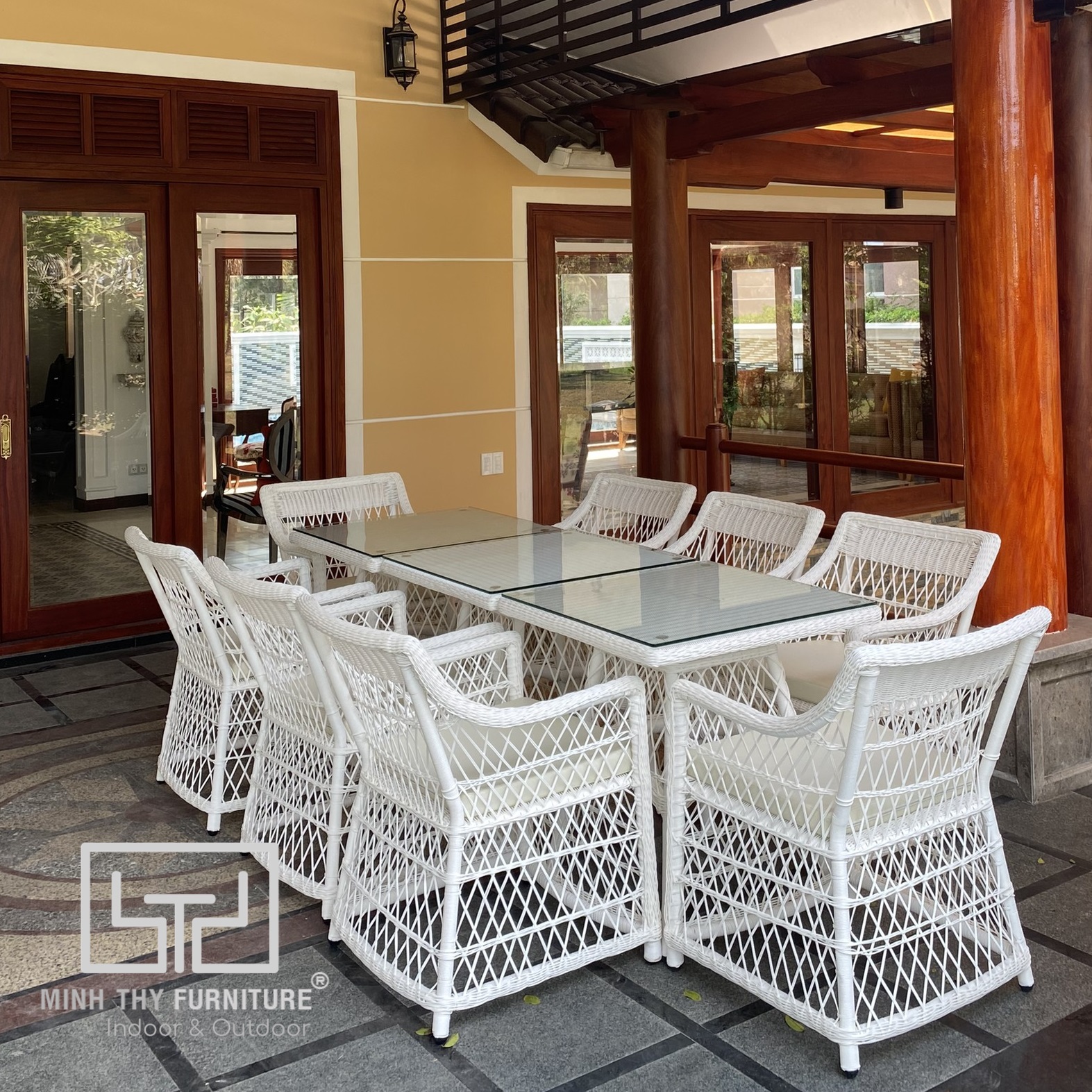 Bộ bàn ghế ăn sân vườn hài hòa với nhiều phong cách trang trí nội thất Bộ bàn ghế ăn sân vườn hài hòa với nhiều phong cách trang trí nội thất