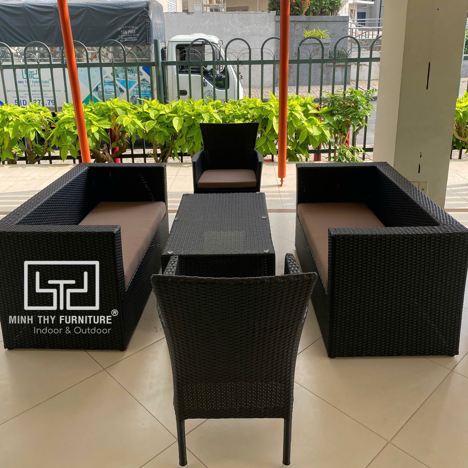Sản phẩm bàn ghế nhựa giả mây Minh Thy chuyên dùng cho quán cafe, khách sạn