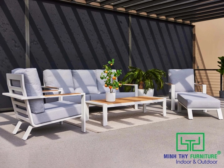 Sofa Khung Sắt – Giải Pháp Nội Ngoại Thất Bền Đẹp & Hiện Đại 1 Sofa sắt hộp MT1031