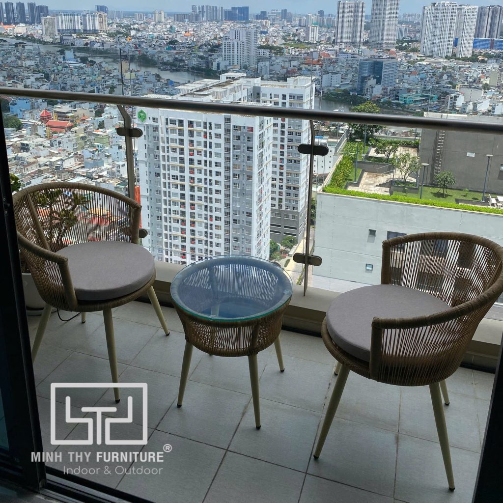 Bàn ghế ban công cần được sử dụng đúng cách bên đẹp dài lâu